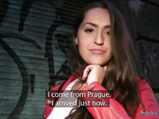 Беби с большими грудями выебанная в подвале