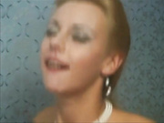 Молодой парень трахает фею не Крестную мать