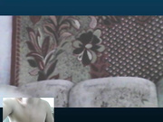 Webcam 151 Девка показывает шоу для рукоблудника.