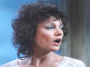 Разносчик Пиццы трахает мамочек