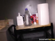 Alexa Tomas сесет черные хуи через глорихол