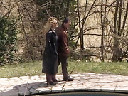 Привел свою подругу к старому извращенцу