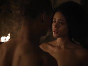 Голая Nathalie Emmanuel из "Game of Thrones" s07e02