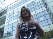 все все включительно от этого белокурой официантки