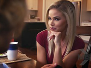 Amazing blonde babe, Jessa Rhodes and a smoking горячая brunette, Brooklyn Chase like to make love