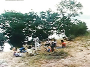 Geile Gören Auf Der Schulbank - Похотливые Девушки На Школьной Скамейке (1985)