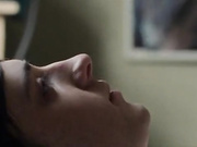 Зрелая мам дрочит сыну и садится на его хуй после того как закрыла двери.