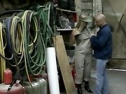 MILF с большими вымя