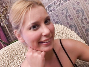 Чел с могучем пенисом ебет Любу во все дыры и кончает на ее личико