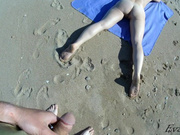 saw a sunbathing stranger fucked her on the beach