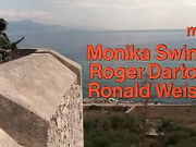 Куклы за колючей проволокой