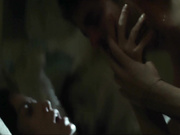 Симпотная актриса Michelle Monaghan ебется с приятелем в сцене Fort Bliss