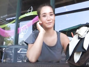 Один день с порнозвездой Евой Ловией