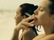 Marta Milans, Verónica Sánchez tits