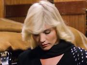 la-profesora-de-educacion-sexual-1981-dvdrip