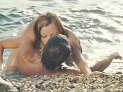 Дикари - любовь на берегу моря