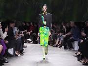 Versace для Женщин 2020 с Дженнифер Лопес, Ириной Шейк, Gigi Hadid