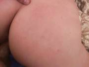 Два парня ебут типо стеснительную студентку