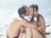 Наталья Варлей в купальнике из фильма Ливень, 1979