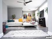 Kira Perez - Kira Perez's Beefy Pussy