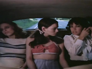 Страсти внутри молодых девушек