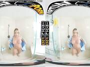 VIRTUALPORN.COM blond-blonde  Blond MOM Robbin Banx Seduces Step Son In Shower