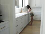 La chica estaba coqueteando con su novio y quería que la follara por el culo.