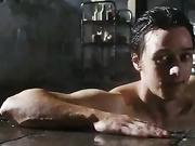 Голая Анджелина Джоли