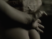 Голая Эммануэль Беар - Преступление