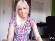 Немецкая не Сестра помогает мне с дрочкой