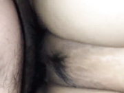 моя горячая жена позволяет мне ебать ее на камеру.