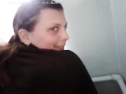 Продавщица трахается с бездомными